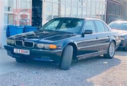 بي ام دبليو الفئة 7